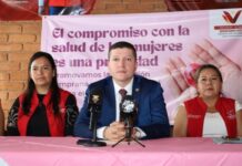 Informa Vicente Gómez sobre programas y acciones de Casa Enlace de Tacámbaro