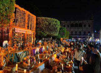 Gran afluencia turística en Morelia, previo a la celebración de Día de Muertos