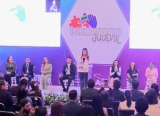 Los jóvenes son el cambio; inauguran Parlamento Juvenil 2025