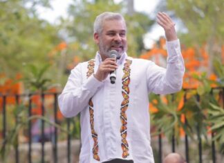 Michoacán, invitado especial en el Festival de Vida y Muerte de Xcaret, muestra su tradición de Noche de Muertos