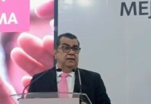 Cáncer de mama, una batalla que puede ganarse con detección temprana: Elías Ibarra