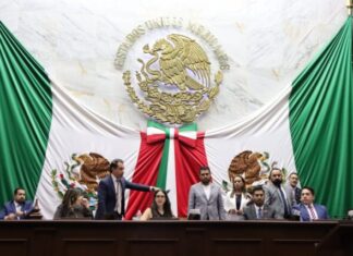 Congreso del Estado permite que padres decidan el orden de apellidos de sus hijos