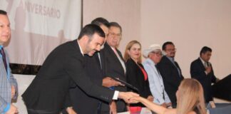 Yankel Benítez reconoce papel de profesionistas como pilares del desarrollo de Morelia y Michoacán