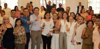 Comparte Paola Delgadillo proyectos exitosos del DIF Morelia a mujeres de Lázaro Cárdenas