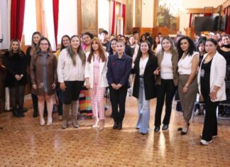 Hoy las mujeres podemos conciliar diversos roles y dar resultados: Brissa Arroyo