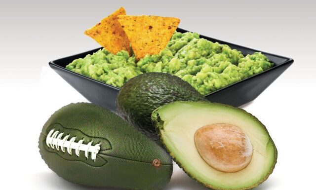 Se alistan empacadoras de aguacate para exportar fruto previo al Súper Bowl