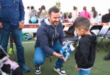 Yankel Benítez lleva alegría a cientos de niñas y niños de Misión del Valle