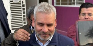 Gobierno de Michoacán «entró al quite» para pagar a trabajadores de Salud: Bedolla