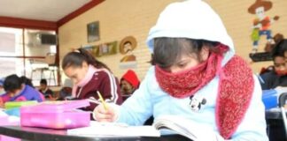 Horario de invierno concluye en una semana; estudiantes de básica retornarán a clases habituales