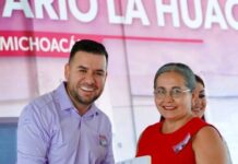 Celebra Reyes Galindo avances en servicios de salud en La Huacana