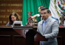 Toño Mendoza presenta iniciativa para garantizar sanitarios públicos, gratuitos y accesibles en gasolineras de Michoacán