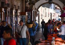 Pátzcuaro se mantiene en calma; actividades continúan con normalidad