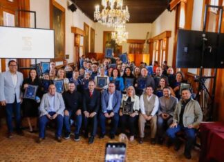 Reconoce Congreso del Estado y STASPLE a trabajadores mayor antigüedad al servicio del Poder Legislativo