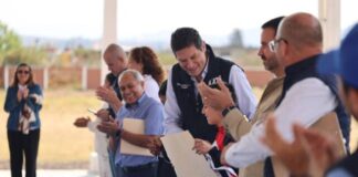 Alfonso Martínez, aliado de la educación; techumbres y cancha deportiva al Norte de Morelia