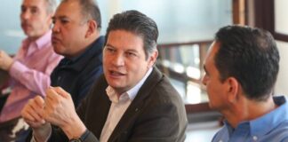 Se reúne Alfonso Martínez con alcalde y empresarios de Zamora