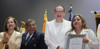 Por primera vez en la historia de la UMSNH, se reconoce la trayectoria y entrega de quienes han dedicado su vida a la radio y la televisión en Michoacán
