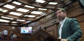 Propone Abraham Espinoza que actas de nacimiento tengan vigencia indefinida en Michoacán