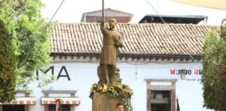 Conmemoran 161 aniversario de la Heroica Batalla de Tacámbaro
