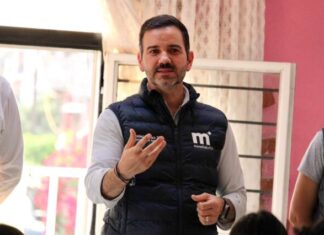 Yankel Benítez impulsa curso de primeros auxilios con vecinos de la colonia Industrial