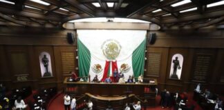 76 Legislatura reconoce el uso de la escritura a mano para fomentar el pensamiento crítico