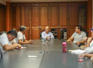 Adolfo Torres da seguimiento a proyectos hidráulicos junto a liderazgos de Rubén Jaramillo