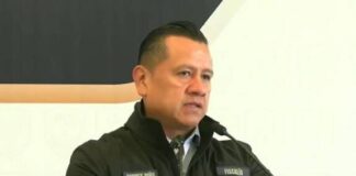 Pide licencia Carlos Torres Piña a la titularidad de la FGE; buscará fortalecer proyecto político de MORENA rumbo al 2027