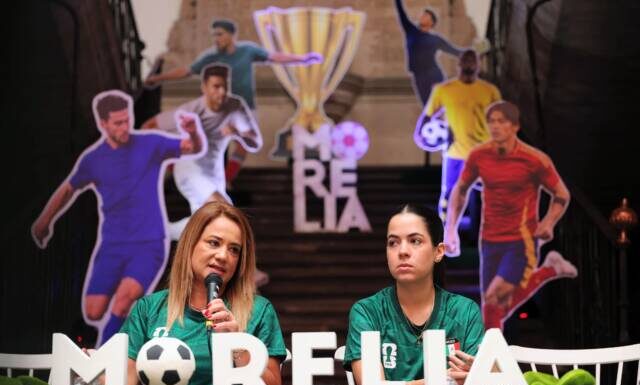 Palacio Municipal de Morelia vive la pasión mundialista con la exposición “Ruta al Mundial”