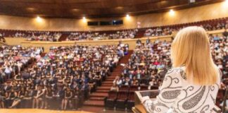 A LOGRAR LA VENTAJA COMPETITIVA A TRAVÉS DE LA FORMACIÓN CONTINUA, CONVOCA RECTORA A EGRESADOS NICOLAITAS