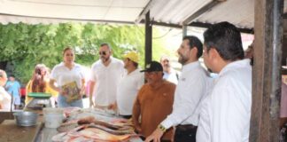 Octavio Ocampo plantea convertir a Lázaro Cárdenas en la palanca económica para recuperar la grandeza de Michoacán