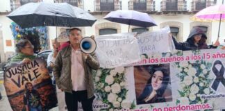 Familia de Valeria se manifiesta en el Congreso de Michoacán; piden apoyo para lograr justicia por el feminicidio de la adolescente