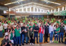 Ernesto Núñez lleva el plan “Michoacán Competitivo” a Ario de Rosales