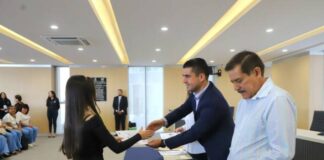 Paola Delgadillo impulsa el desarrollo comunitario con 487 egresados de los CECADES