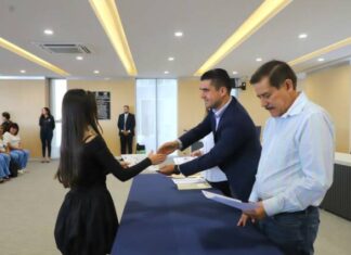 Paola Delgadillo impulsa el desarrollo comunitario con 487 egresados de los CECADES