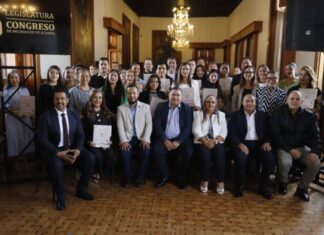 Congreso del Estado y STASPLE entregan constancias por capacitación a sus trabajadores