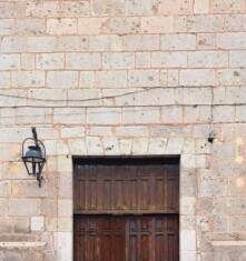 Inicia segunda etapa de restauración de portones y elementos de madera del Centro Histórico de Morelia