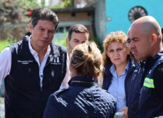Continúan labores de limpieza y apoyo en colonias afectadas por lluvias