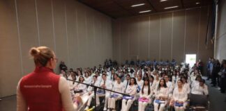 CUENTAN CON LA UNIVERSIDAD MICHOACANA DURANTE SU SERVICIO SOCIAL, SEÑALA RECTORA A EGRESADOS DE ODONTOLOGÍA