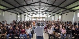 Avanza Morón en la construcción de la unidad en Michoacán