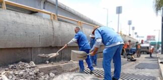 Con trabajo integral, Ooapas repara fuga sobre Avenida Acueducto