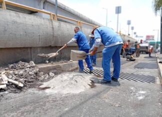 Con trabajo integral, Ooapas repara fuga sobre Avenida Acueducto