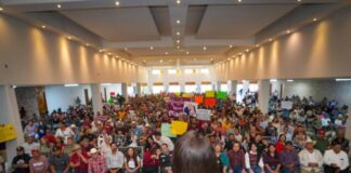 Gladyz Butanda pisa fuerte en La Piedad; reúne a más de mil 500 personas en defensa de la transformación