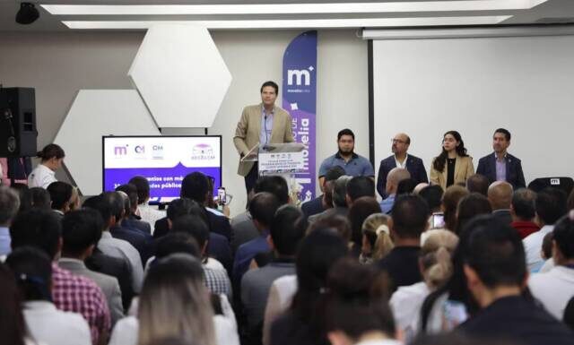 Consolida Alfonso Martínez oportunidades educativas de las y los morelianos