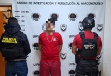 Asegura Policía Morelia a joven con presunta droga en el Centro Histórico