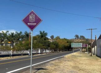 Pactan alcaldes de Huandacareo y Moroleón mejora de carretera limítrofe