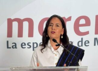 Gaby Molina defiende trayectoria de 25 años en la política y llama a respetar tiempos de definiciones