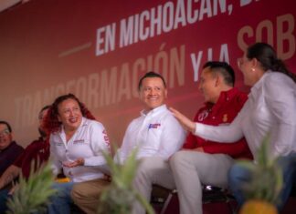 CARLOS TORRES PIÑA: EL RECONOCIMIENTO QUE NO SE CONSTRUYÓ EN UNA CAMPAÑA