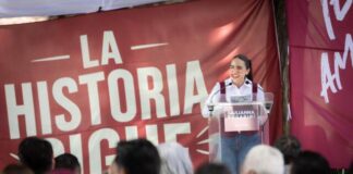 Presenta Giulianna Bugarini su Segundo Informe Legislativo en Morelia