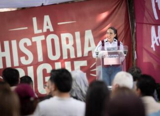 Presenta Giulianna Bugarini su Segundo Informe Legislativo en Morelia