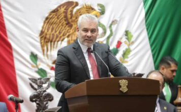 Rinde Bedolla su Quinto Informe ante el Congreso de Michoacán