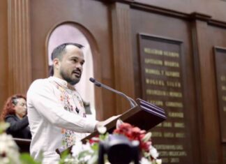 Saber gobernar también es saber escuchar y rectificar: Hugo Rangel, al contestar al Quinto Informe de Gobierno